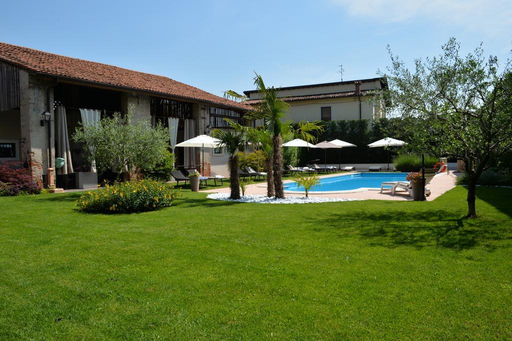Residence Ca Di Capri บุสโซเลงโก ภายนอก รูปภาพ