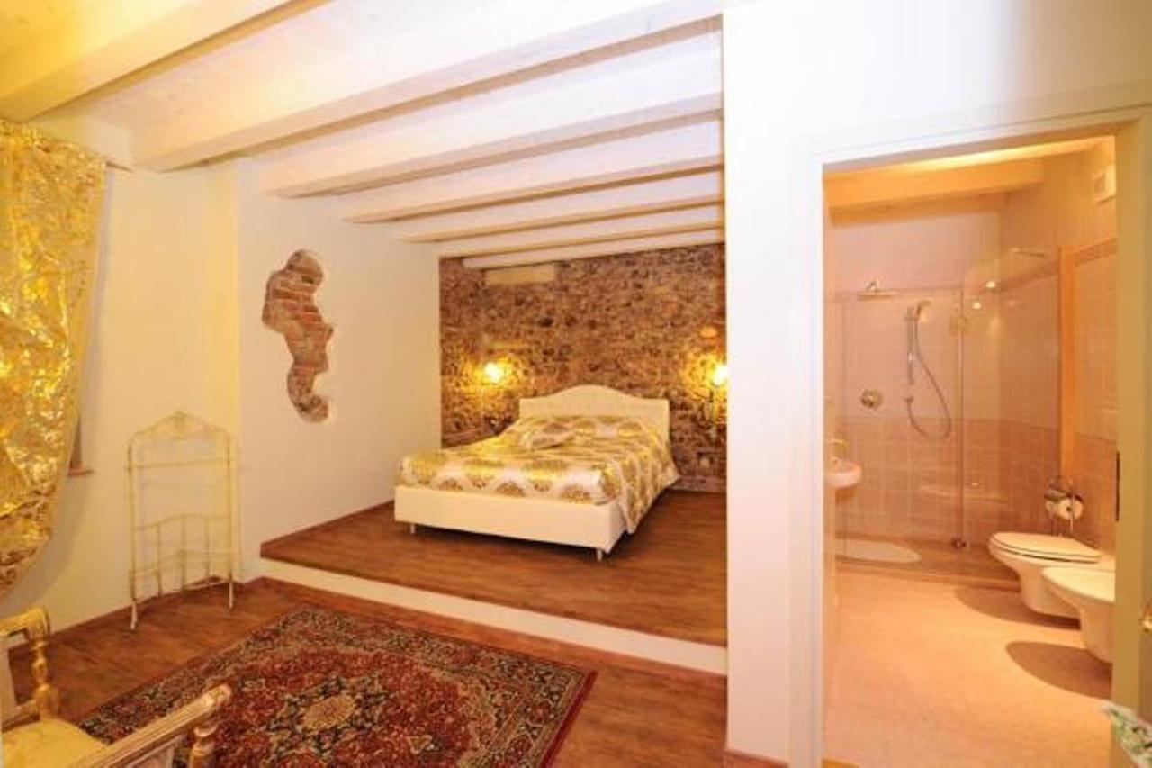 Residence Ca Di Capri บุสโซเลงโก ภายนอก รูปภาพ