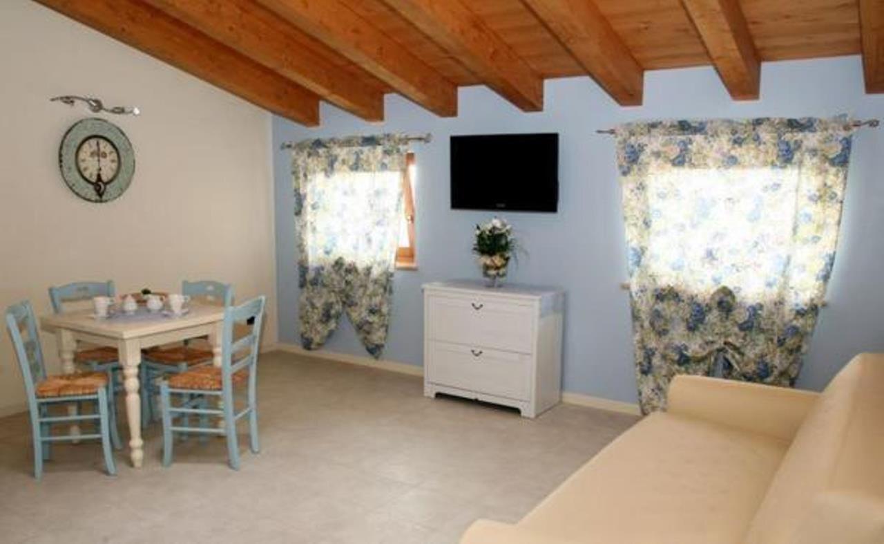 Residence Ca Di Capri บุสโซเลงโก ภายนอก รูปภาพ